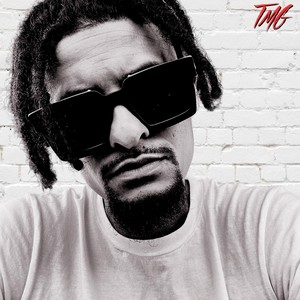 Ticket (feat. Sw3Rv & Rhue Wiggz)