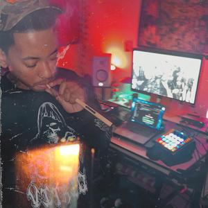 EYETWISTGREEN (KHALIFA) [Explicit]