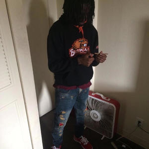 12 GVGE - All Bout The Benjamin’s (feat. Cashier Fresh & Turna) (Explicit)