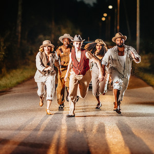 Vinn eller forsvinn (Fra forestillingen