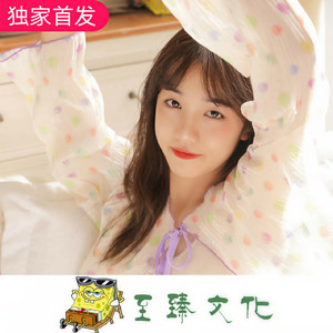 有撑伞接花落口水版