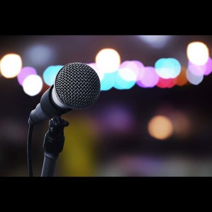 当我闭上眼睛歌唱时