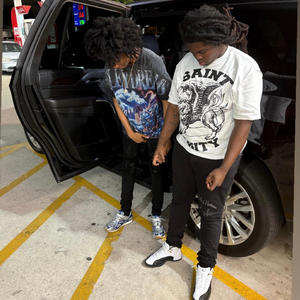 GO DOWN (feat. LIL CHULOO) (Explicit)