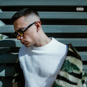 Best Friend (feat. Yazee)