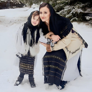 Brad Frumos Impodobit (Colind)