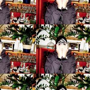 gravitace (Explicit)