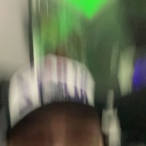 NO LABEL (feat. Carioww.) (Explicit)