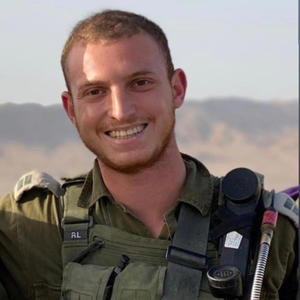 לספר לך הכל - שיר לרותם (feat. Nuria Levy & Yiscah Levy-Silas)