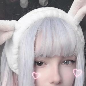 BLOW MY HEAD (Explicit)