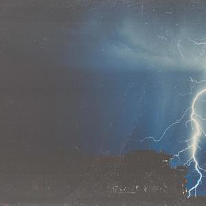 Wylin' (feat. Shania Juzil) (Explicit)