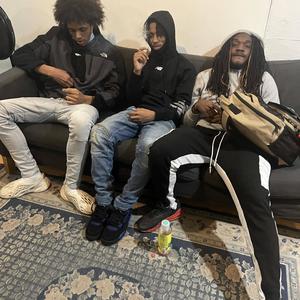 Make It Count (feat. 9Hundo & Jay6) (Explicit)