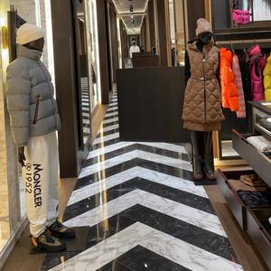 Moncler (Explicit)