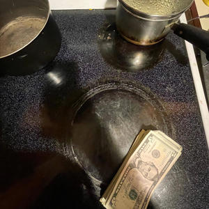 Pots (feat. 1900 Dolo) (Explicit)