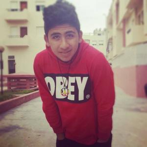 Hello Kitty (feat. iiezzraii) (Explicit)