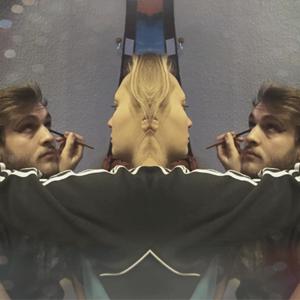 Oberflächlich(feat. Mäc Ski & MC Saft) (Explicit)