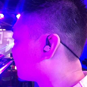 一首关于姑娘的民谣