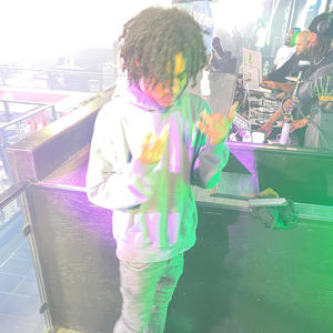 Out my mind (freestyle) (feat. luh tell) (Explicit)