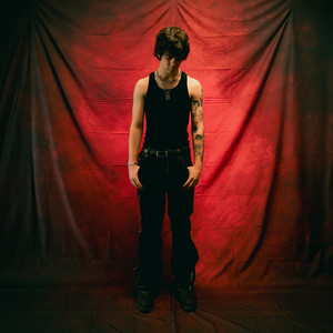 glass house (feat. Braden Bales)