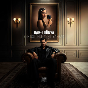 Yer Üstünde Yeşil Yaprak