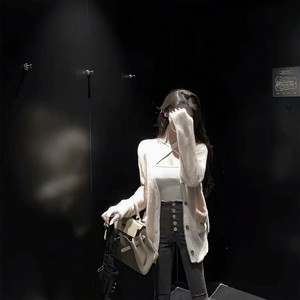 痛苦时刻提醒着你