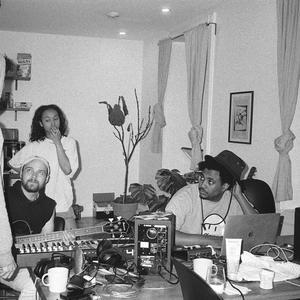 LipSick (feat. Nia Nadurata)