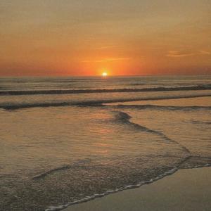 ha vuelto a salir el sol (feat. Séptimo Sentido)