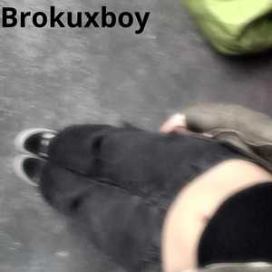 Llevo Dias Sin Poder Dormir (Explicit)