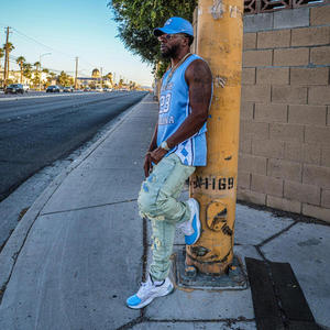 Stay strong (feat. Maserati M7ke)