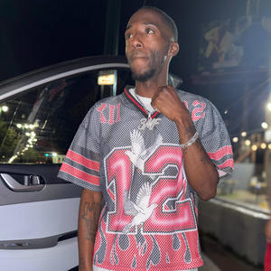 SOLO HELLY (Explicit)