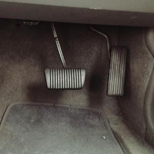 GEE IT UP (feat. FOKELORE)