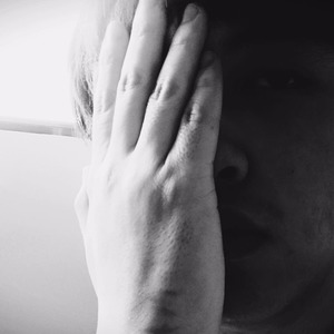 爷爷呀，人走过四季还剩些什么呢？