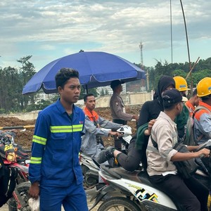 Bekerja Untuk IWIP (Remix|Explicit)