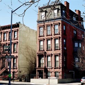 Racing (feat. Trench God) (Explicit)