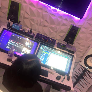 I Only Wear UA (Explicit)