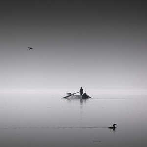 轻雾扰山河