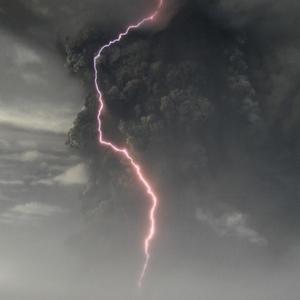 Sum(feat. doxia) (Explicit)