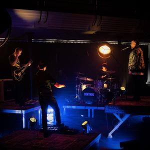 Vultures (Live Version)