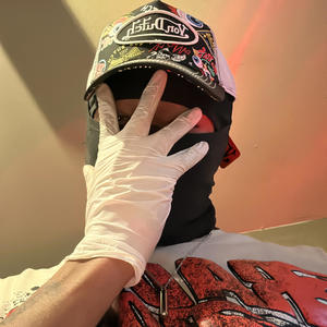 New Money (feat. LilZay8l) (Explicit)