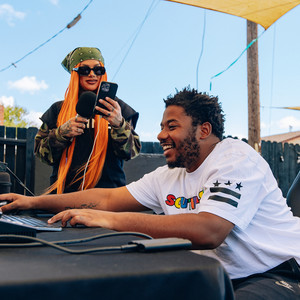 Am I Blurry? (Explicit)