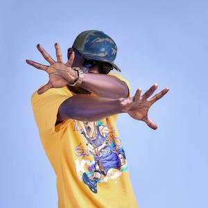 Hustle (feat. Segzo)