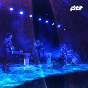 Humo de Neón (En Vivo)