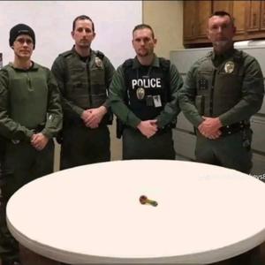 goth sushi yummy :O (feat. Echo soul) (Explicit)