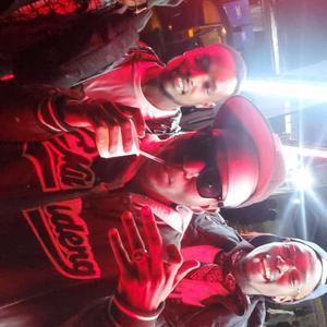 Ring ring (Explicit)