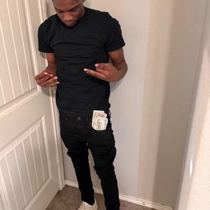 BOXED IN (LIL6IX) (feat. TDG SHIEST) (Explicit)