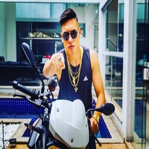 Calma novinha, não chora (Explicit)