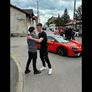 Rusina Sheder Fan - To Się Liczy (feat. Kidzlori & Okekel) (Explicit)