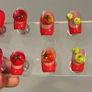 cherry tomatoes (Explicit)