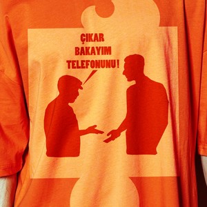 Telefonunu Çıkar