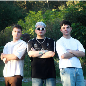 Hoy Tengo Ganas de Ti, el Ruido, Solamente Tú