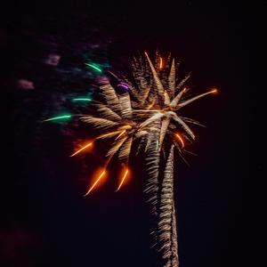 FIREWORKS (feat. Micinic, Lil Syko & Trinn)
